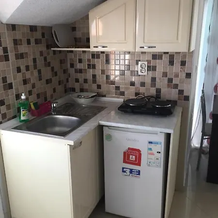 2 Jovanovski Apartment *